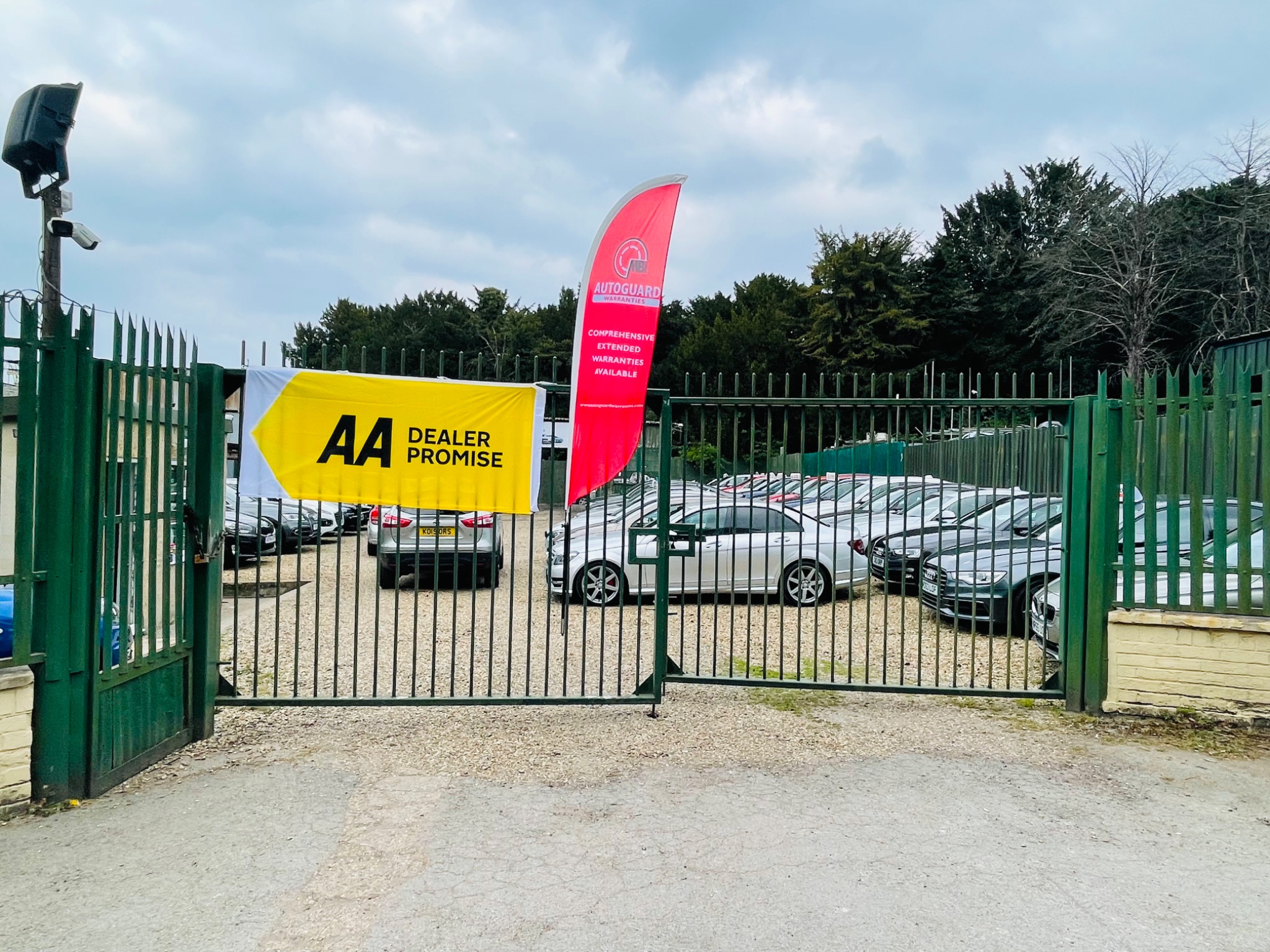 Halton Cars Car dealership in Aylesbury AutoTrader
